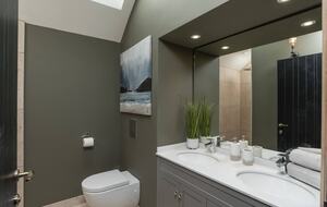 Cotswold Former Post House with Countryside Charm - Leighterton, Tetbury, United Kingdom