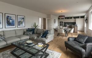 Elegant Georgian Penthouse with Panoramic Bath Views - Bath, United Kingdom