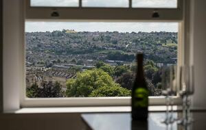 Elegant Georgian Penthouse with Panoramic Bath Views - Bath, United Kingdom