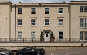 Elegant Georgian Penthouse with Panoramic Bath Views - Bath, United Kingdom