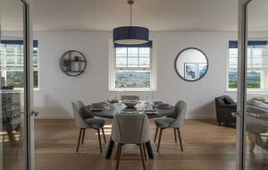 Elegant Georgian Penthouse with Panoramic Bath Views - Bath, United Kingdom