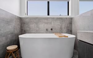 Modern Seaside Sophistication in Ocean Grove - Ocean Grove, Australia