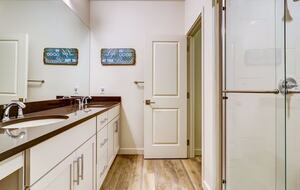 Grand Retreat in Sea Pines | Overlooking Harbour Town Golf - Hilton Head Island, South Carolina