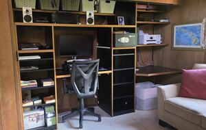 2nd bedroom with pull out sofa bed