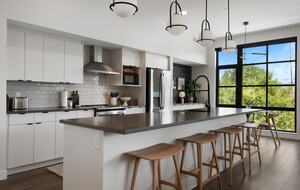 Contemporary Riverfront Living near Downtown Missoula - Missoula, Montana