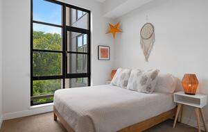 Contemporary Riverfront Living near Downtown Missoula - Missoula, Montana