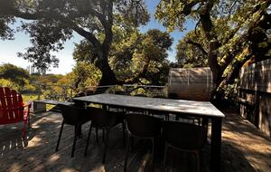 Modern Napa Hideaway Overlooking the River - Napa, California