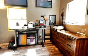 Modern Napa Hideaway Overlooking the River - Napa, California