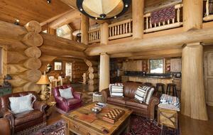 Grand Big Sky Ski In/Ski Out Lodge | Moon Rider - Big Sky, Montana