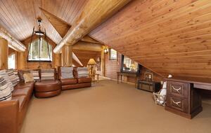 Grand Big Sky Ski In/Ski Out Lodge | Moon Rider - Big Sky, Montana