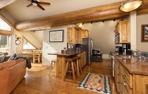 Grand Big Sky Ski In/Ski Out Lodge | Moon Rider - Big Sky, Montana