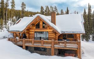 Grand Big Sky Ski In/Ski Out Lodge | Moon Rider - Big Sky, Montana