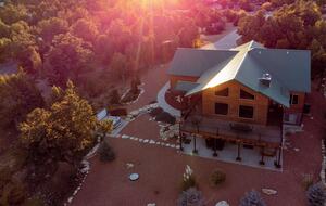 Starry Ridge Retreat Near Zion’s East Gate - Mt.Carmel, Utah
