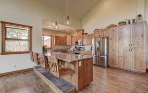 Starry Ridge Retreat Near Zion’s East Gate - Mt.Carmel, Utah