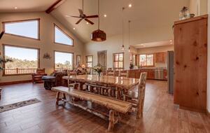 Starry Ridge Retreat Near Zion’s East Gate - Mt.Carmel, Utah