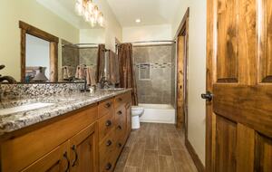 Starry Ridge Retreat Near Zion’s East Gate - Mt.Carmel, Utah