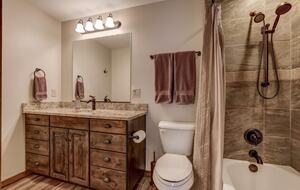 Starry Ridge Retreat Near Zion’s East Gate - Mt.Carmel, Utah