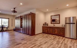 Starry Ridge Retreat Near Zion’s East Gate - Mt.Carmel, Utah