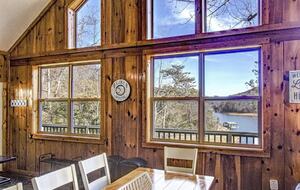Tranquil Lakefront Escape with Private Dock & Hot Tub - Speedwell, Tennessee
