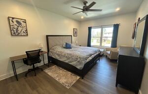 Lake Days & Leisure at Saratoga Springs - Saratoga Springs, New York