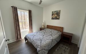 Lake Days & Leisure at Saratoga Springs - Saratoga Springs, New York