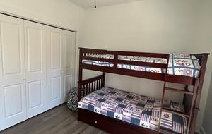 Lake Days & Leisure at Saratoga Springs - Saratoga Springs, New York