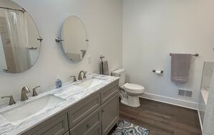 Lake Days & Leisure at Saratoga Springs - Saratoga Springs, New York