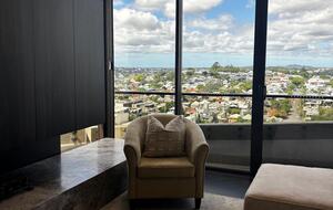 Designer Condo with Concierge & City Views - Brisbane, Australia