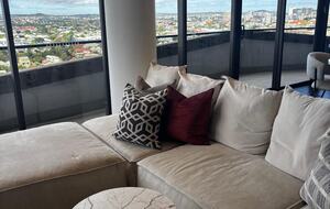 Designer Condo with Concierge & City Views - Brisbane, Australia