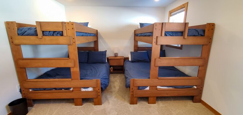Twin over full bunk room with walk in closet