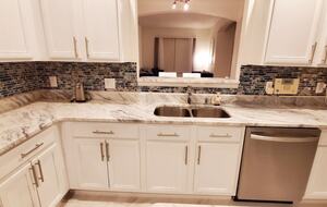 Elegant Solana Retreat Near Orlando’s Top Attractions - Davenport, Florida