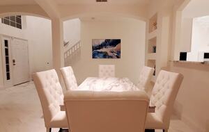 Elegant Solana Retreat Near Orlando’s Top Attractions - Davenport, Florida