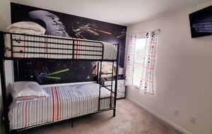 Elegant Solana Retreat Near Orlando’s Top Attractions - Davenport, Florida