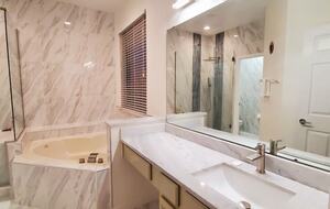 Elegant Solana Retreat Near Orlando’s Top Attractions - Davenport, Florida