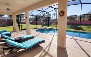 Elegant Solana Retreat Near Orlando’s Top Attractions - Davenport, Florida