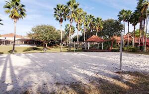 Elegant Solana Retreat Near Orlando’s Top Attractions - Davenport, Florida