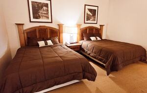 Cozy Wisconsin Dells Penthouse with River Access - Wisconsin Dells, Wisconsin