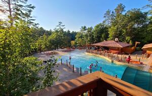 Cozy Wisconsin Dells Penthouse with River Access - Wisconsin Dells, Wisconsin