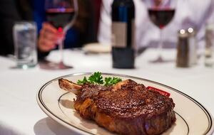 Cozy Wisconsin Dells Penthouse with River Access - Wisconsin Dells, Wisconsin