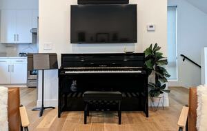 Modern Row Home in Oakland’s Grand Lake District - Oakland, California