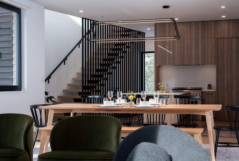 An Ultra-Luxe Basecamp for Four-Season Adventure - Revelstoke, Canada