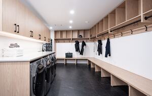 An Ultra-Luxe Basecamp for Four-Season Adventure - Revelstoke, Canada