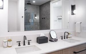 An Ultra-Luxe Basecamp for Four-Season Adventure - Revelstoke, Canada