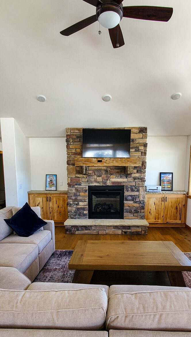 Gas fireplace