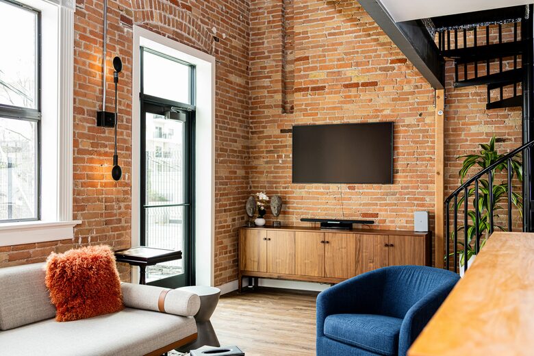 Downtown Ogden Escape Steps from Historic 25th Street - Ogden, Utah