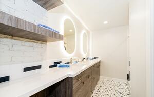 Downtown Ogden Escape Steps from Historic 25th Street - Ogden, Utah