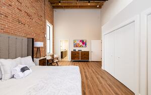 Downtown Ogden Escape Steps from Historic 25th Street - Ogden, Utah