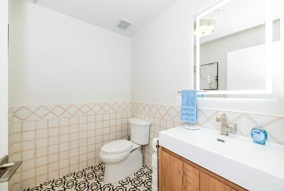 Downtown Ogden Escape Steps from Historic 25th Street - Ogden, Utah