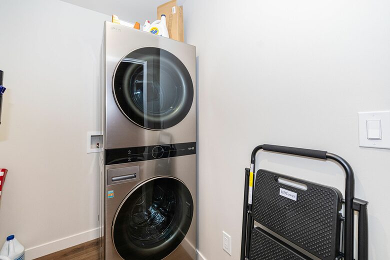 Downtown Ogden Escape Steps from Historic 25th Street - Ogden, Utah