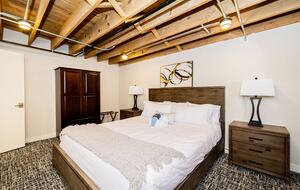 Downtown Ogden Escape Steps from Historic 25th Street - Ogden, Utah